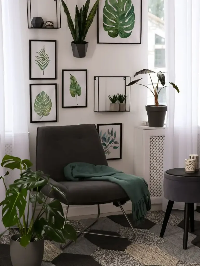 11 Bold Ideas For a boho living room on a budget 12 gallery wall art